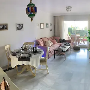 https://the-famous-home.es-andalucia.com